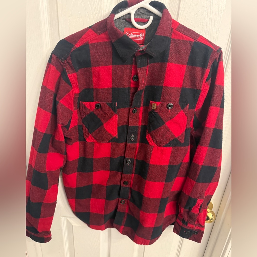 Youth medium Coleman shirt